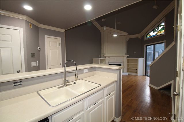 6737 S Peoria Avenue C214, Tulsa, OK 74136