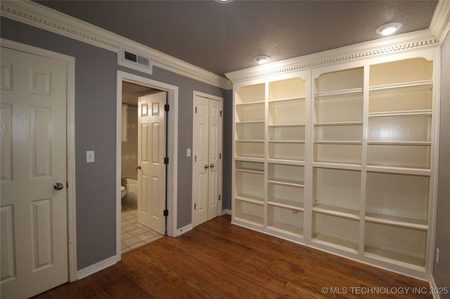 6737 S Peoria Avenue C214, Tulsa, OK 74136