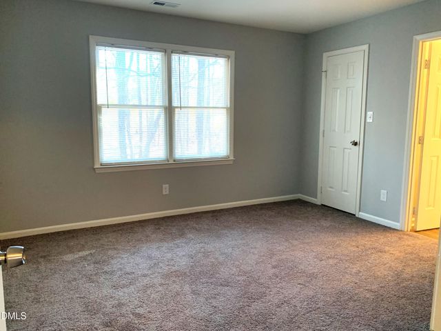 5533 Kaplan Drive A, Raleigh, NC 27606