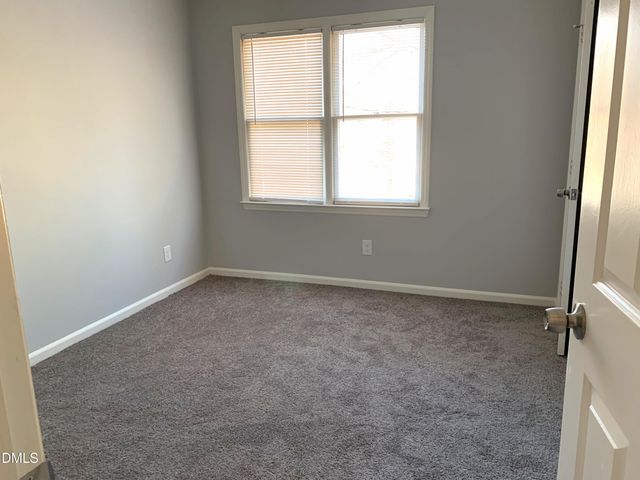 5533 Kaplan Drive A, Raleigh, NC 27606