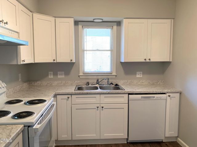 5533 Kaplan Drive A, Raleigh, NC 27606