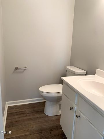 5533 Kaplan Drive A, Raleigh, NC 27606