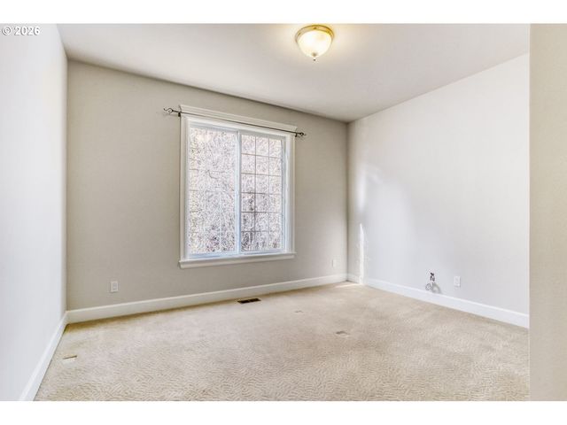 17210 S RADFORDS VIEW Ln, Oregon City, OR 97045