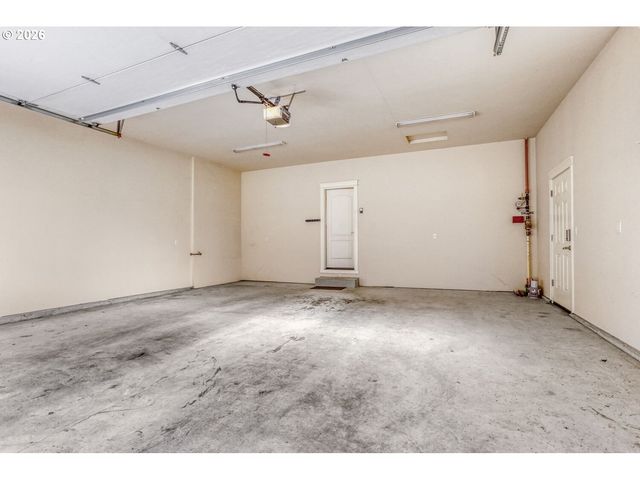 17210 S RADFORDS VIEW Ln, Oregon City, OR 97045