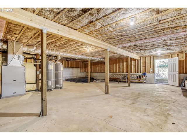 17210 S RADFORDS VIEW Ln, Oregon City, OR 97045