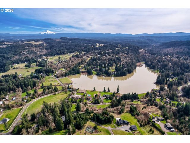 17210 S RADFORDS VIEW Ln, Oregon City, OR 97045