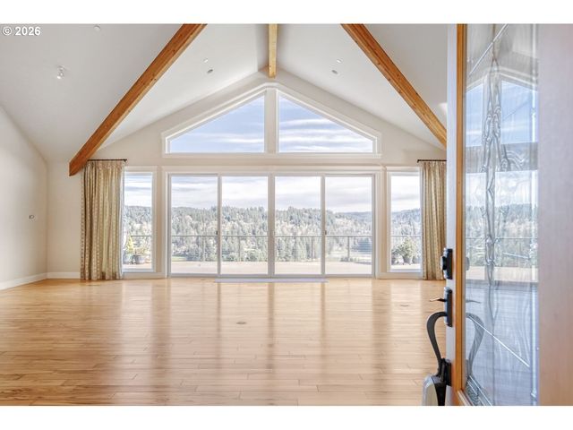 17210 S RADFORDS VIEW Ln, Oregon City, OR 97045