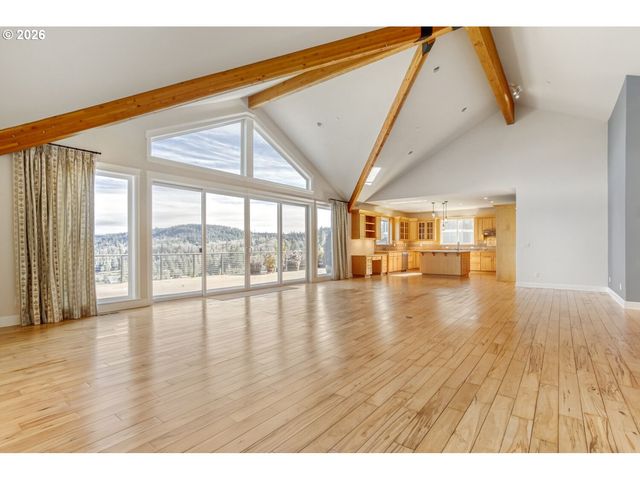 17210 S RADFORDS VIEW Ln, Oregon City, OR 97045