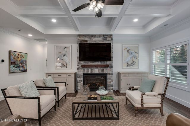 173 Chahyga Way, Loudon, TN 37774