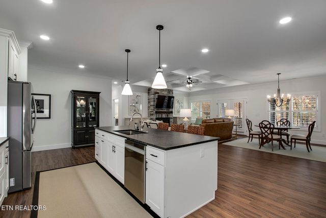 173 Chahyga Way, Loudon, TN 37774