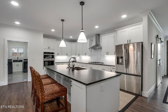 173 Chahyga Way, Loudon, TN 37774