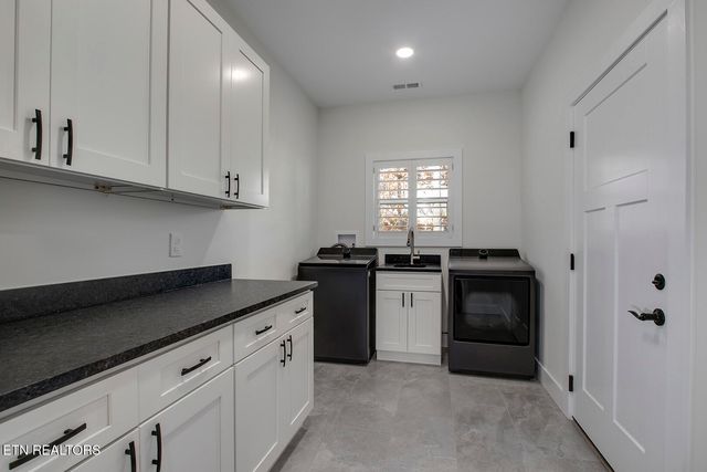 173 Chahyga Way, Loudon, TN 37774