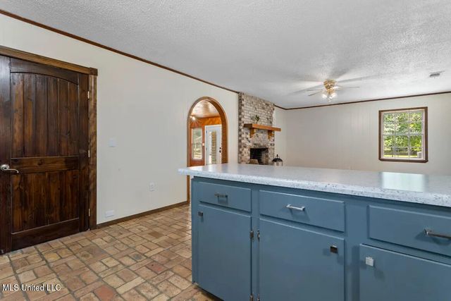 9100 Augusta Road, Moss Point, MS 39562