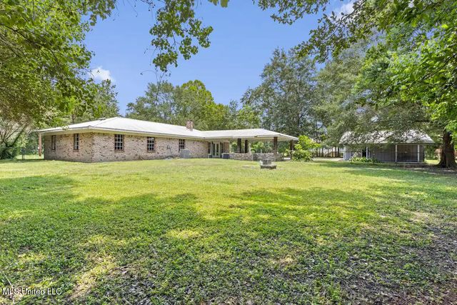 9100 Augusta Road, Moss Point, MS 39562