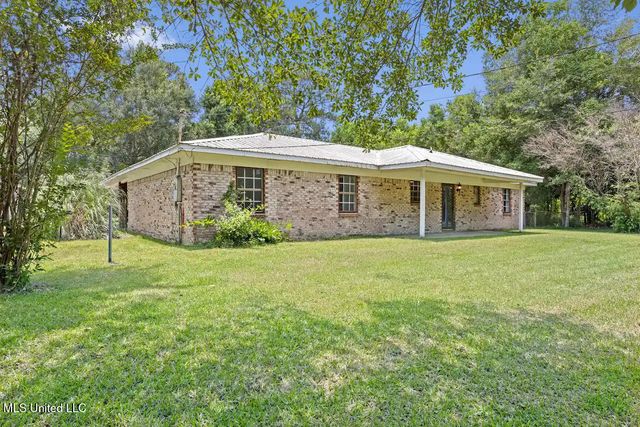 9100 Augusta Road, Moss Point, MS 39562