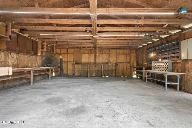 9100 Augusta Road, Moss Point, MS 39562