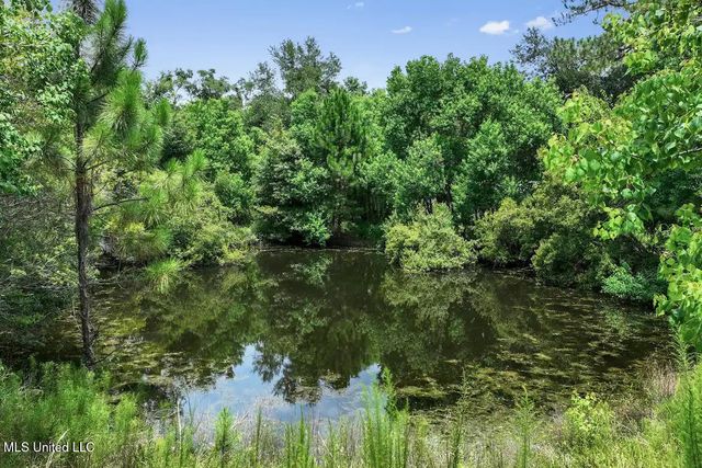 9100 Augusta Road, Moss Point, MS 39562