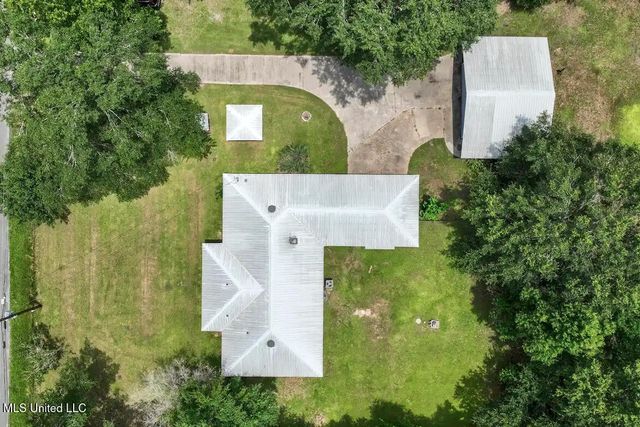 9100 Augusta Road, Moss Point, MS 39562