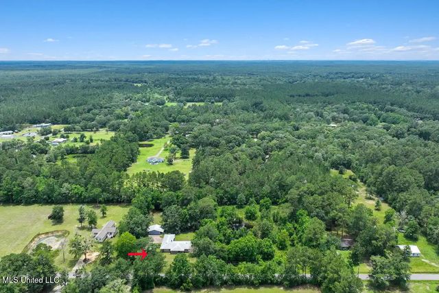 9100 Augusta Road, Moss Point, MS 39562