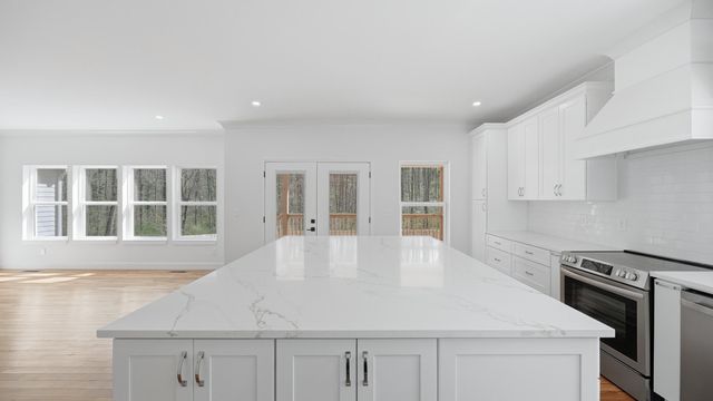 930 Lullwater Road, Red Bank, TN 37415