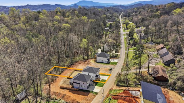 930 Lullwater Road, Red Bank, TN 37415