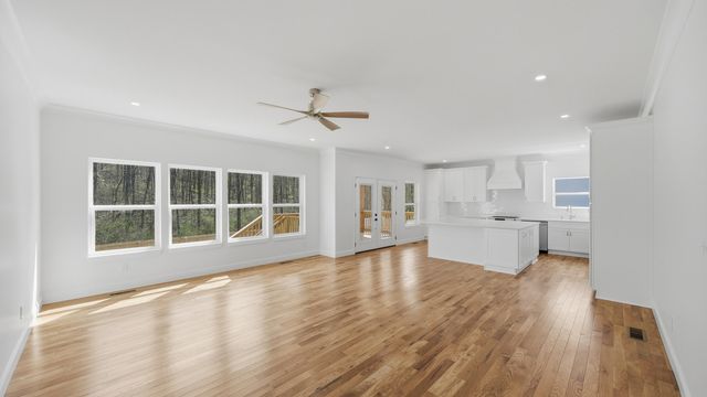 930 Lullwater Road, Red Bank, TN 37415