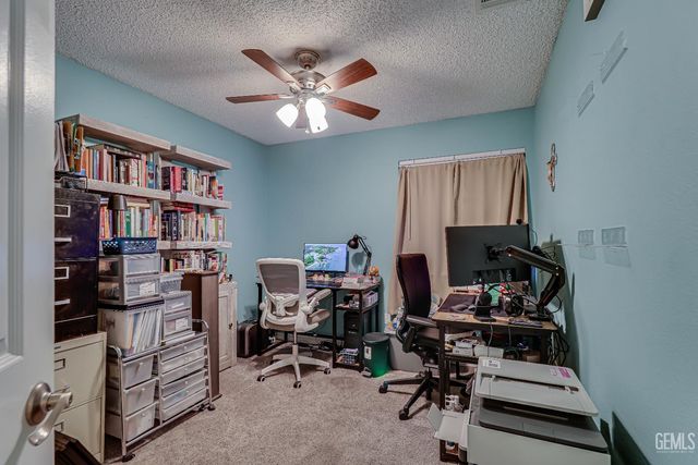 6412 Quaking Aspen Street, Bakersfield, CA 93313