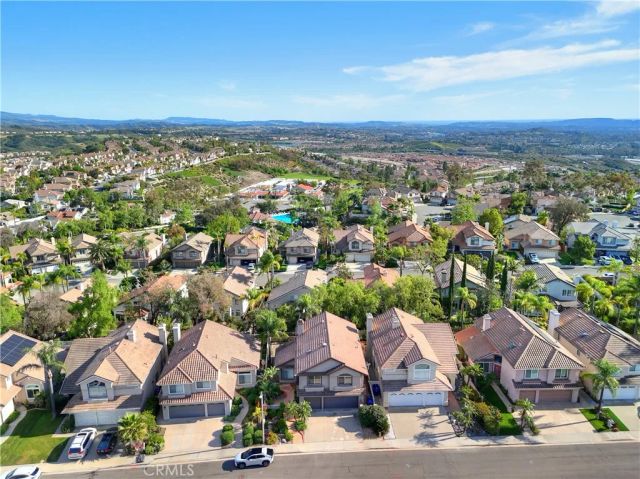 28572 Brookhill Road, Trabuco Canyon, CA 92679