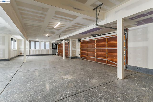 1080 Finley Rd, Pleasanton, CA 94588