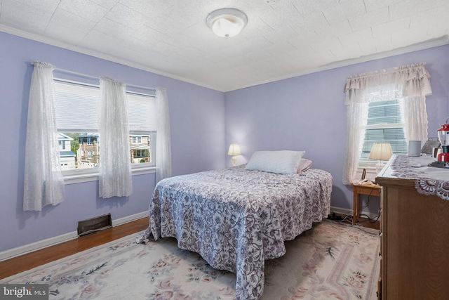 117 W 11TH AVE, Conshohocken, PA 19428