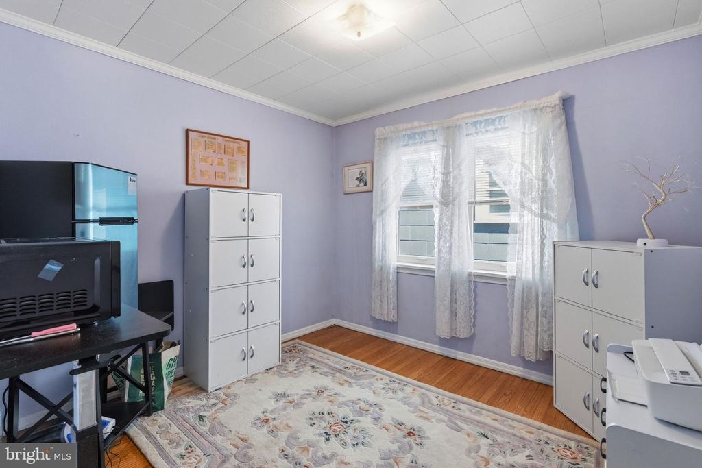 Image 23 of property listing at 117 W 11TH AVE, Conshohocken, PA 19428