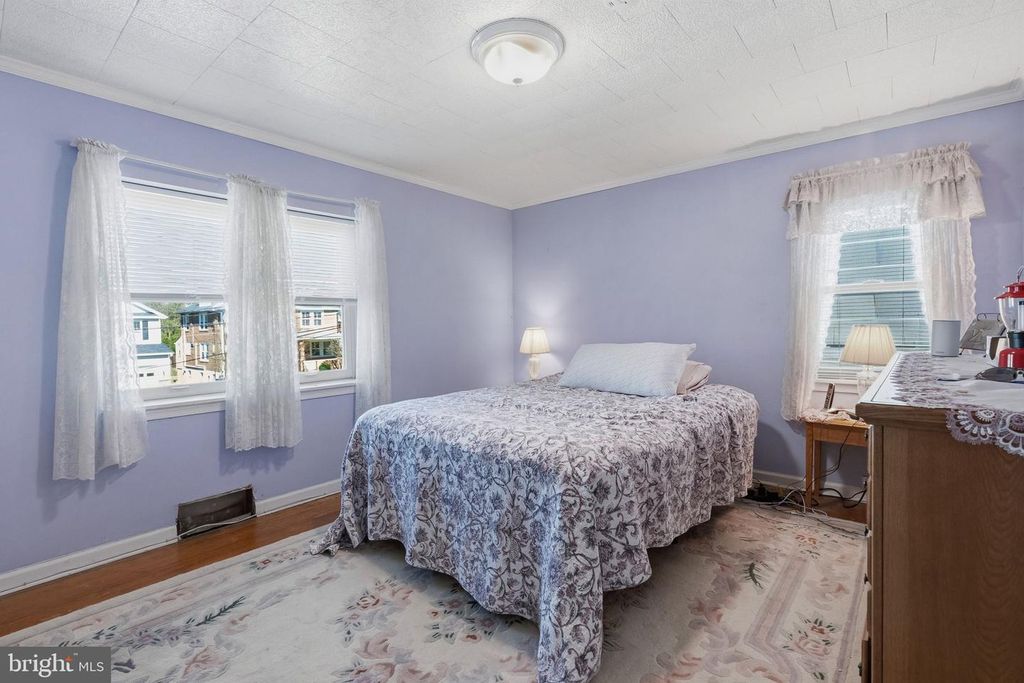 Image 24 of property listing at 117 W 11TH AVE, Conshohocken, PA 19428