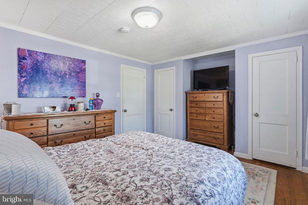 Image 25 of property listing at 117 W 11TH AVE, Conshohocken, PA 19428