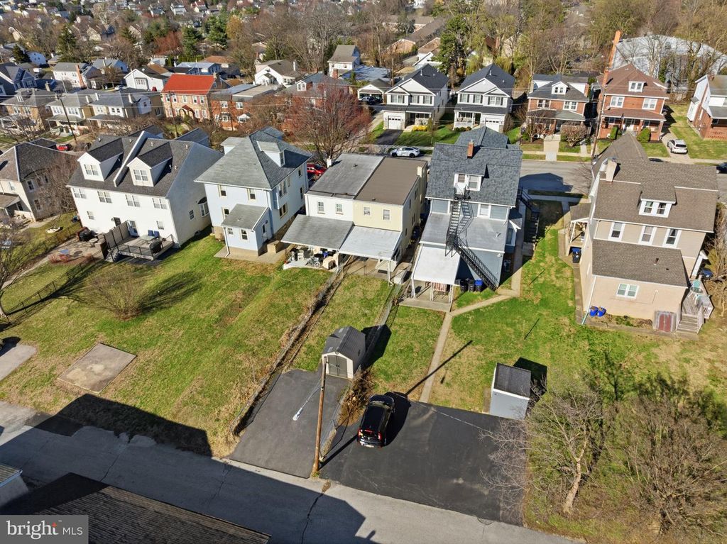 Image 37 of property listing at 117 W 11TH AVE, Conshohocken, PA 19428