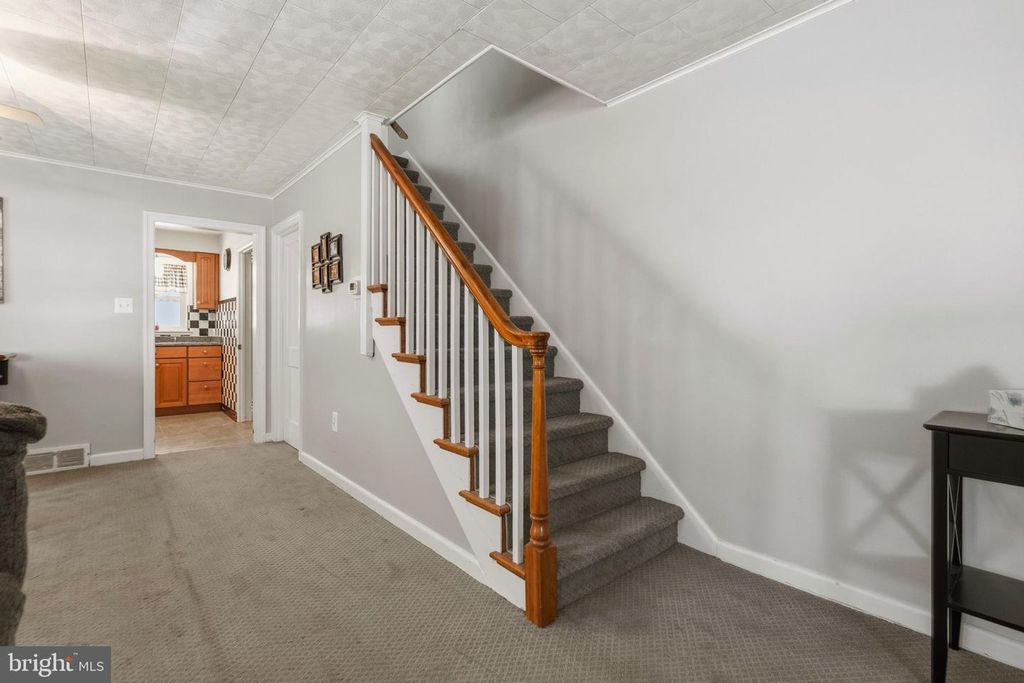 Image 9 of property listing at 117 W 11TH AVE, Conshohocken, PA 19428