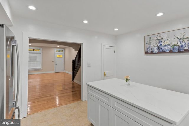 2609 E HOFFMAN ST, Baltimore, MD 21213