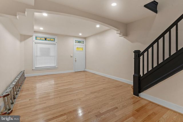 2609 E HOFFMAN ST, Baltimore, MD 21213