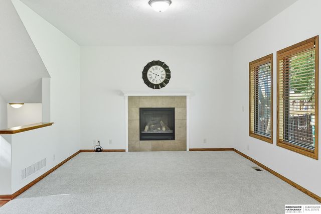 18424 Howard Street, Elkhorn, NE 68022