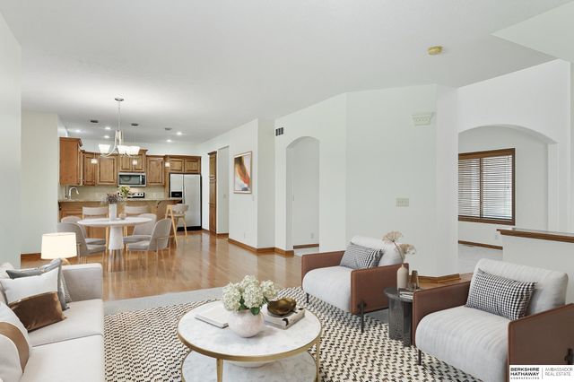 18424 Howard Street, Elkhorn, NE 68022