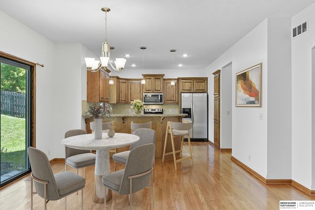 18424 Howard Street, Elkhorn, NE 68022