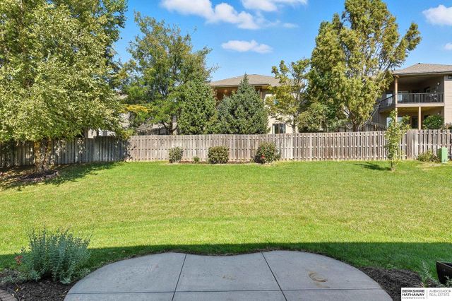 18424 Howard Street, Elkhorn, NE 68022