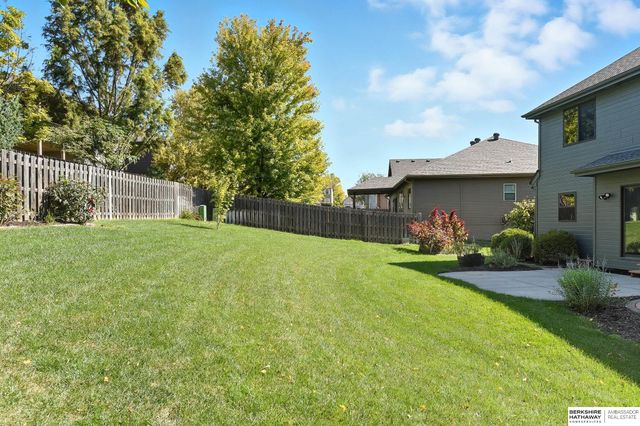 18424 Howard Street, Elkhorn, NE 68022