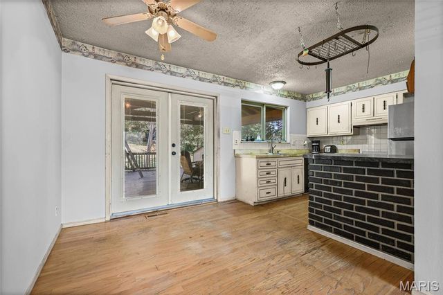 1965 Waybridge Lane, Fenton, MO 63026