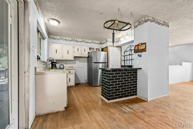 1965 Waybridge Lane, Fenton, MO 63026