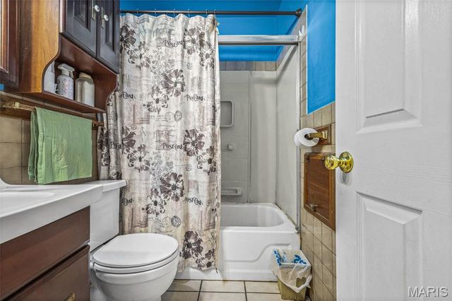 1965 Waybridge Lane, Fenton, MO 63026