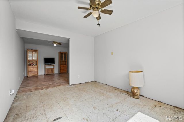 1965 Waybridge Lane, Fenton, MO 63026