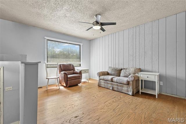 1965 Waybridge Lane, Fenton, MO 63026