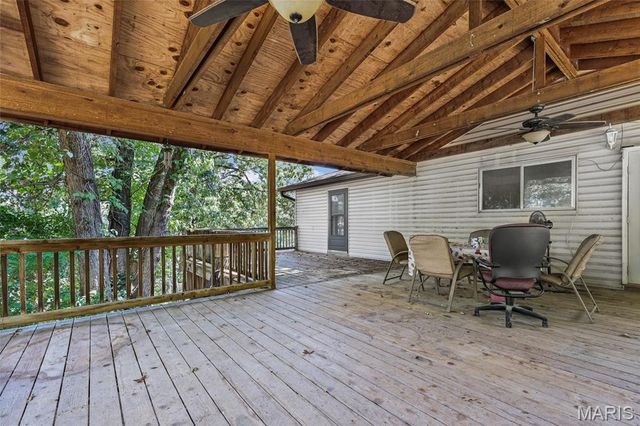 1965 Waybridge Lane, Fenton, MO 63026