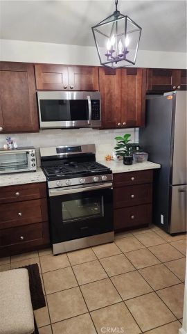 468 Birch, Perris, CA 92570