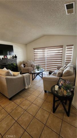 468 Birch, Perris, CA 92570